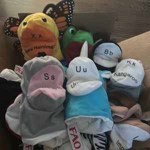 Full alphabetical fao puppet set